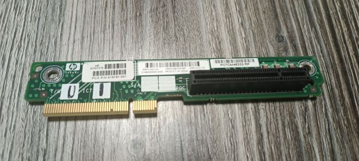 Карта расширения HP Riser-Card DL360 G5 PCI-E x4 Riser-Card (419191-001)